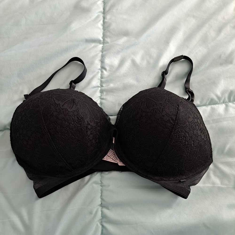 Victoria's Secret Black Lace Bra 38DD